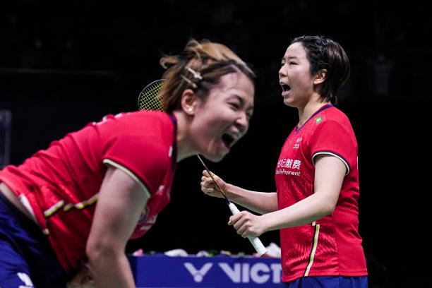 尤尼克斯羽毛球拍的价格为何普遍偏高?