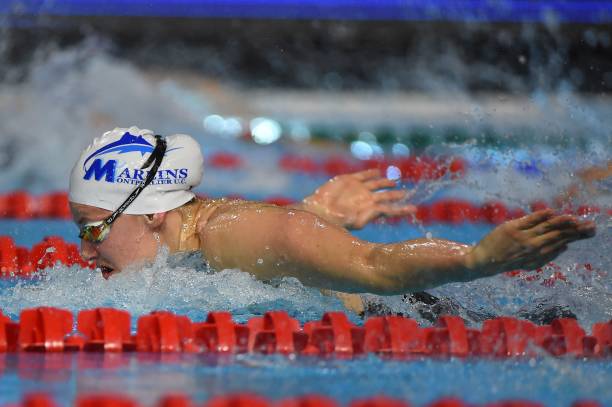 游泳比赛时间的历史演变与纪录突破