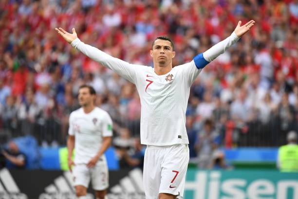 国足主帅赛后坦言：球队需改进防守漏洞