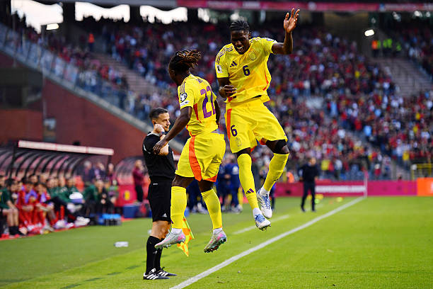 国足积分榜解析:小组对手实力对比与出线概率